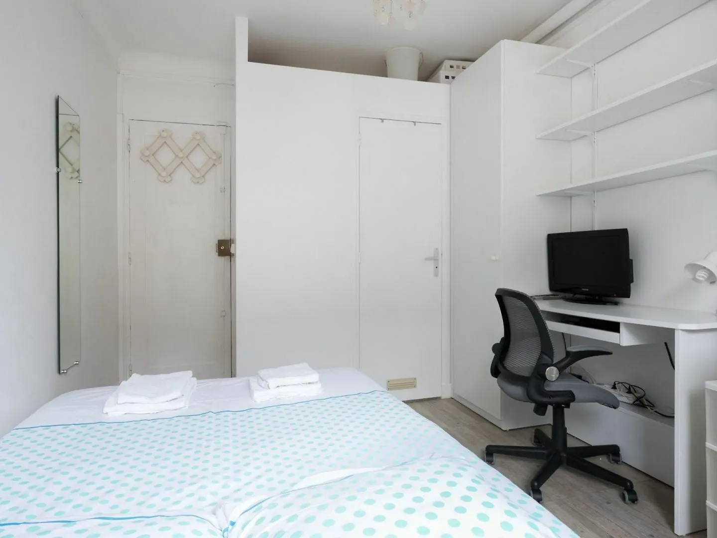 Boulanger Apartment Paris
